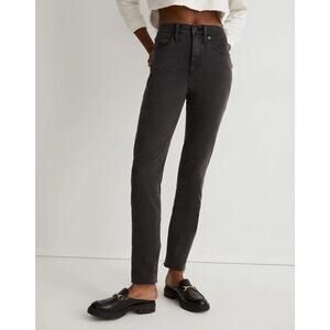 MADEWELL Stovepipe Jeans in Banberry Wash Raw-Hem Size 27 Black Charcoal NA940